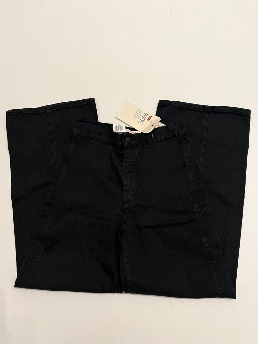Levi’s Wellthread Ribcage wide leg jeans womens 27x30 Super high rise  $128
